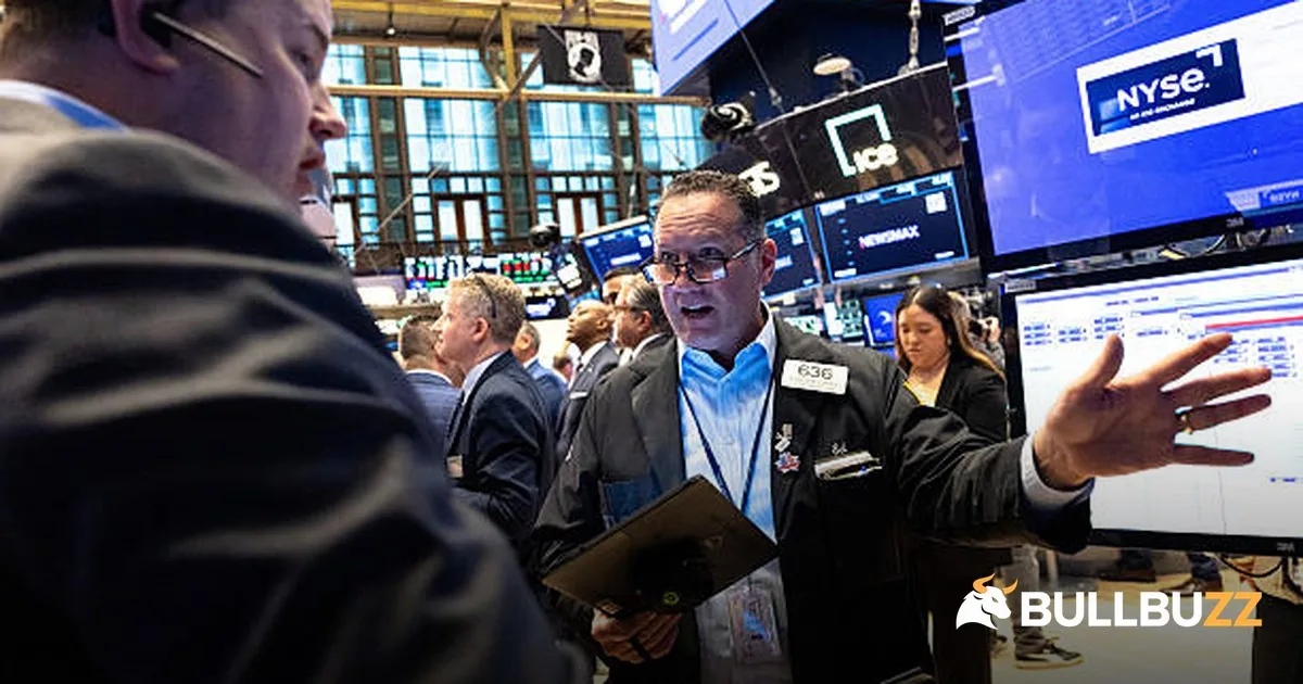 Traders on the New York Stock Exchange floor as Wall Street steadies